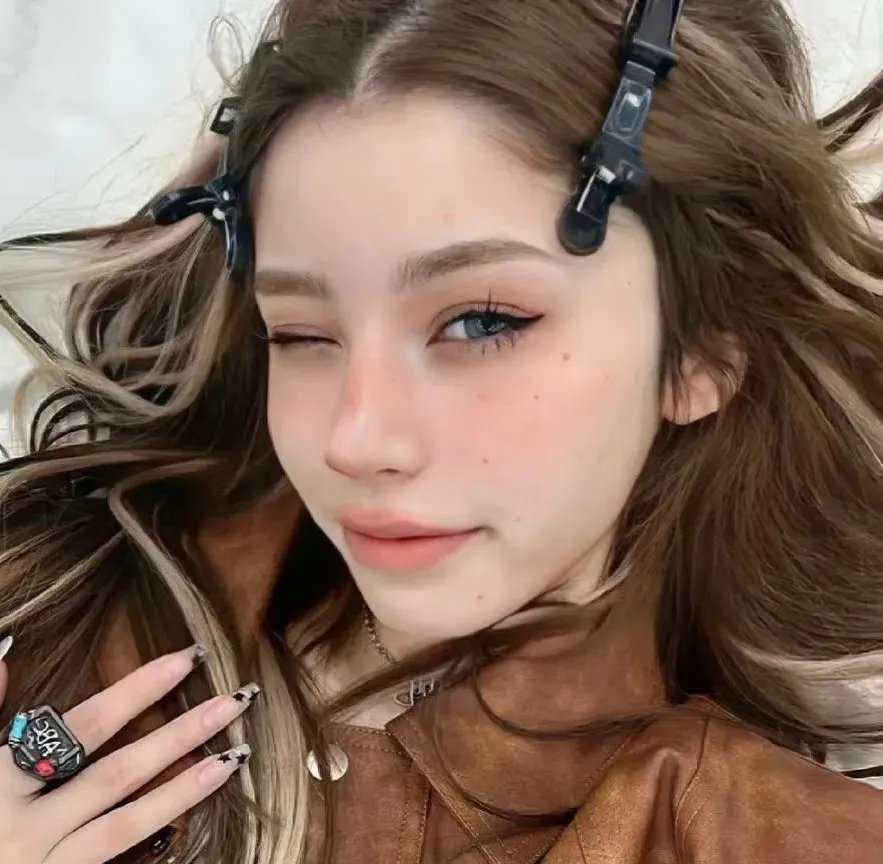 赤月